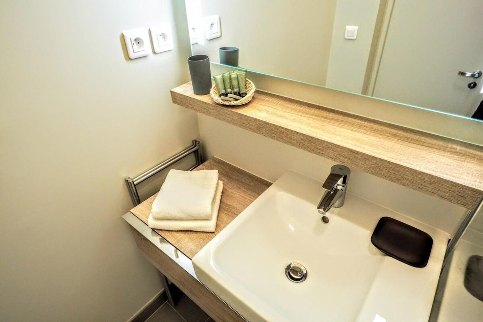 Molière ChicSuites Parigi Esterno foto